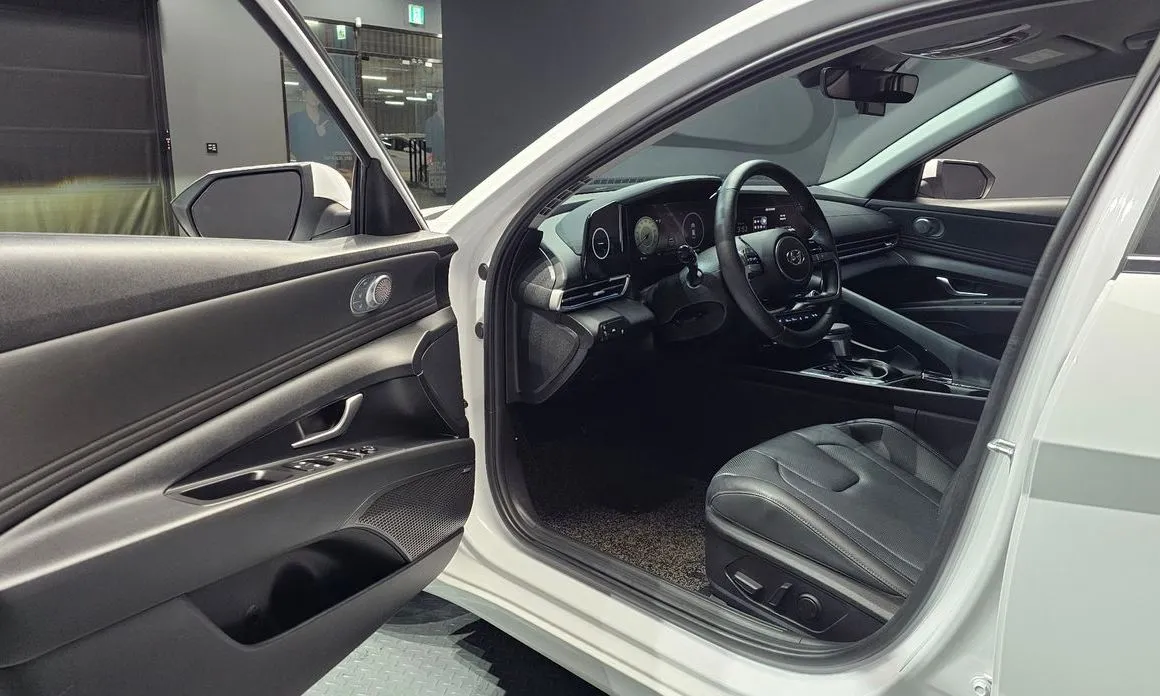 Hyundai AVANTE 2021 из KR, фото 10
