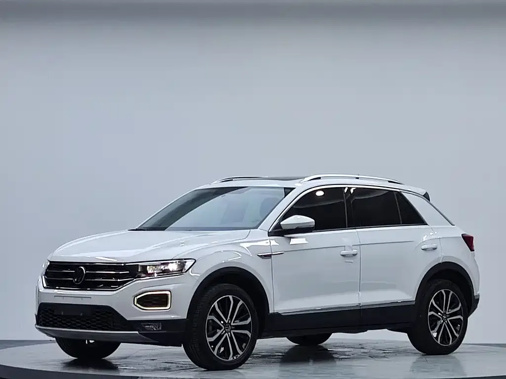 Volkswagen T-Roc — фото 8