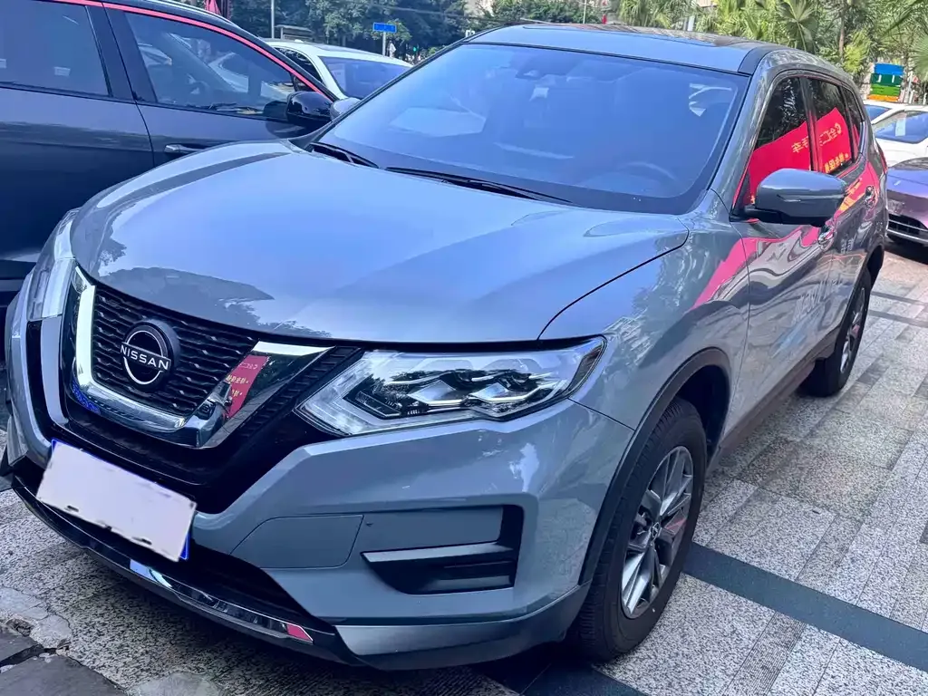 Nissan X-Trail — фото 6