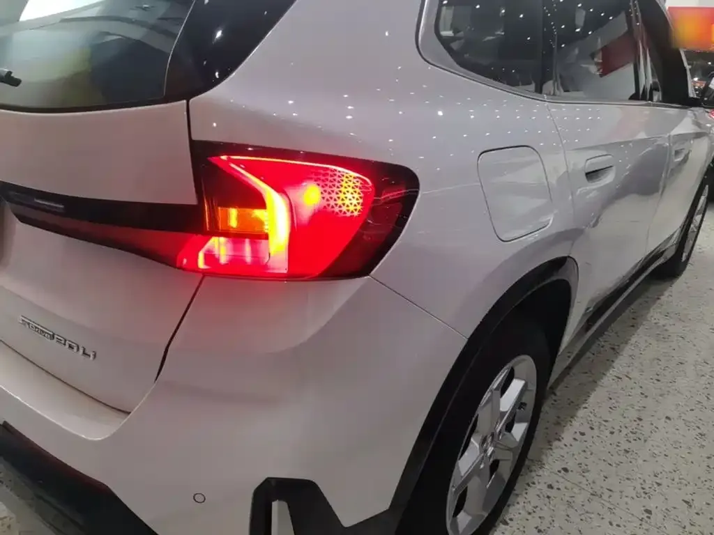 BMW X1 — фото 2