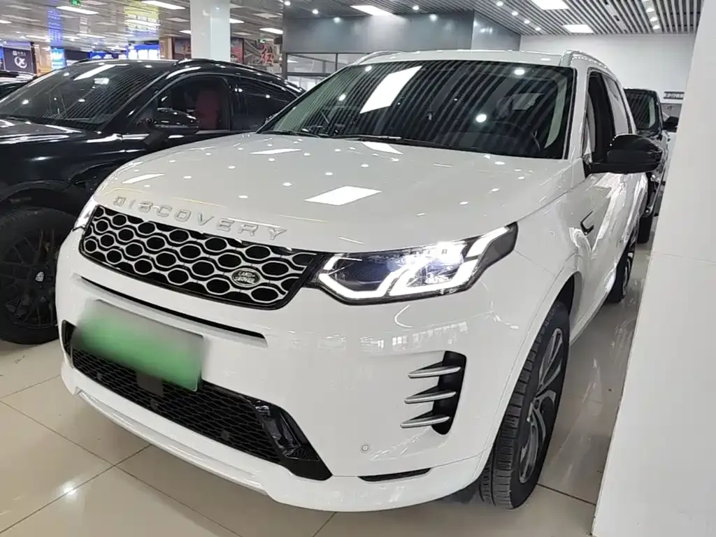 Land Rover Discovery Sport Hybrid — фото 10
