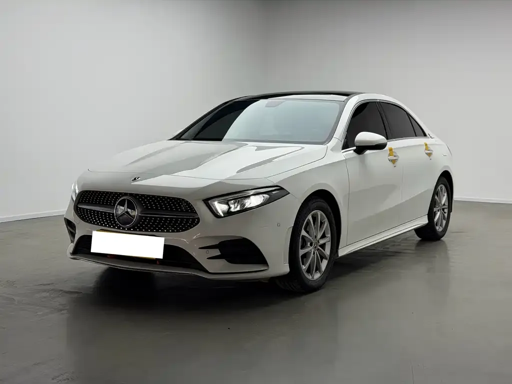 Mercedes-Benz A-Class — фото 1