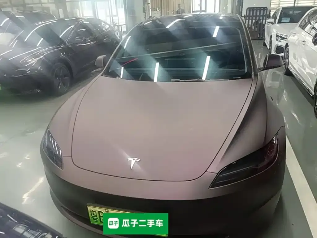 Tesla Model 3 — фото 3