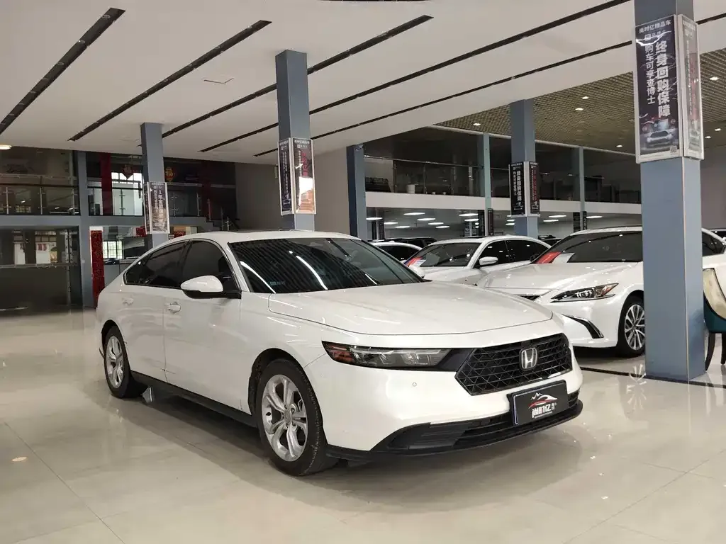Honda Accord — фото 6