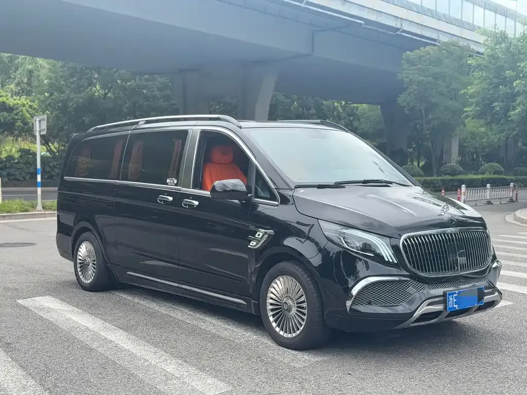 Mercedes-Benz Vito — фото 1