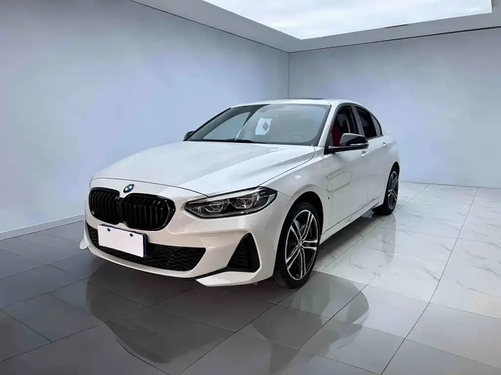 BMW 1 Series — фото 1