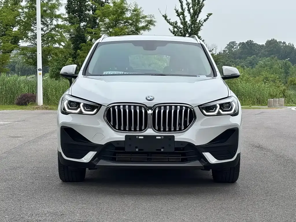 BMW X1 — фото 4