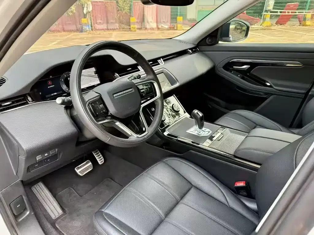 Land Rover Evoque — фото 6