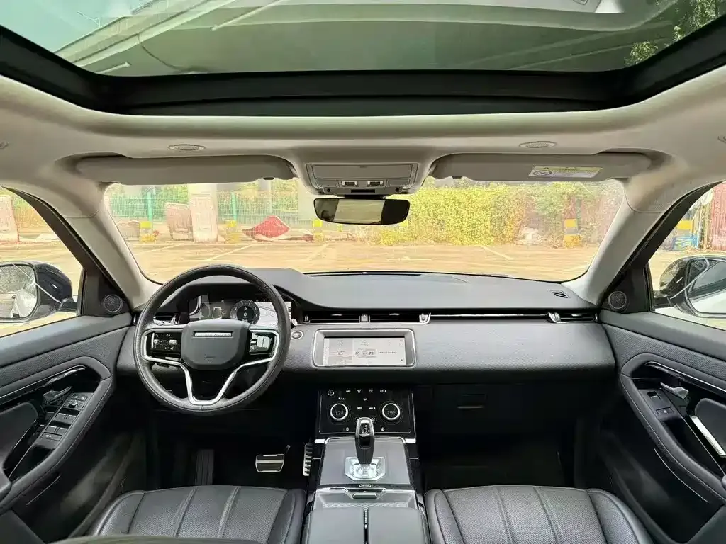 Land Rover Evoque — фото 4