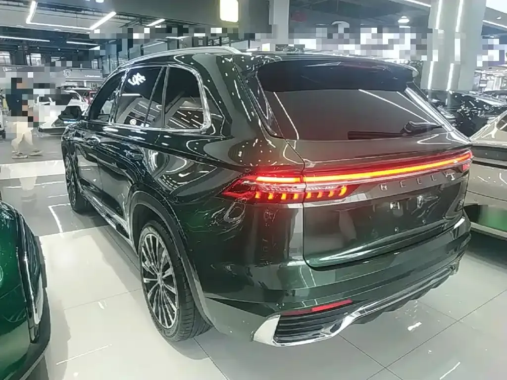 Geely Xingyue L — фото 10