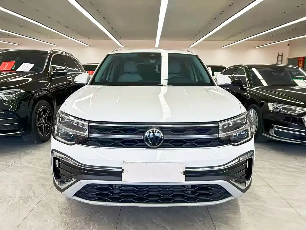 Volkswagen Tharu — фото 4