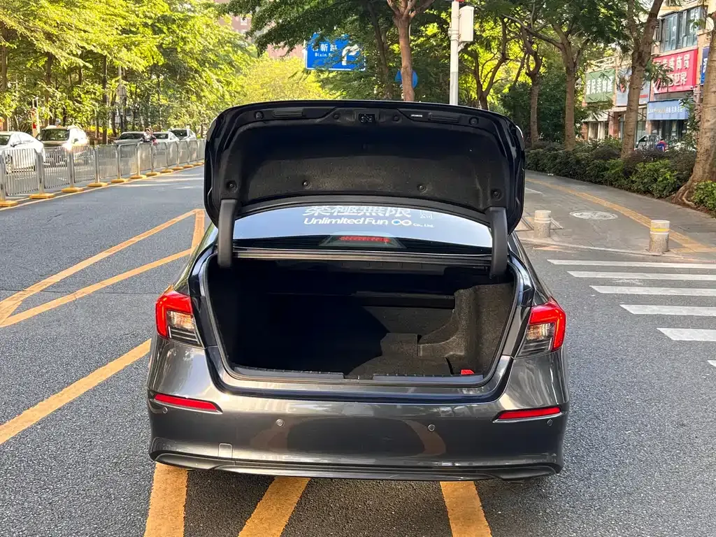Honda Civic — фото 5