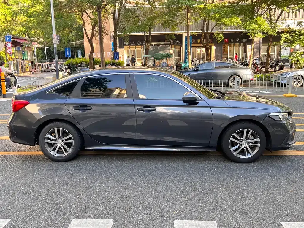 Honda Civic — фото 9