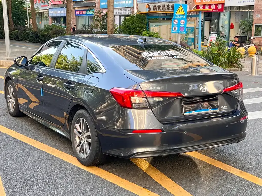 Honda Civic — фото 6
