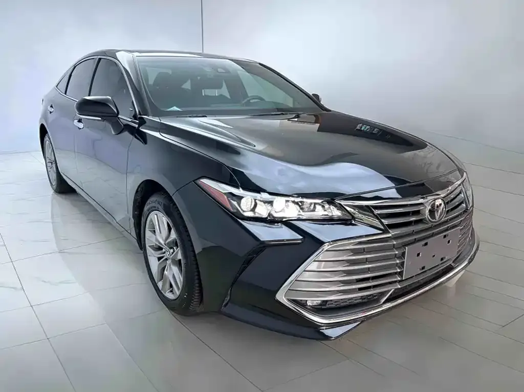 Toyota Avalon — фото 4