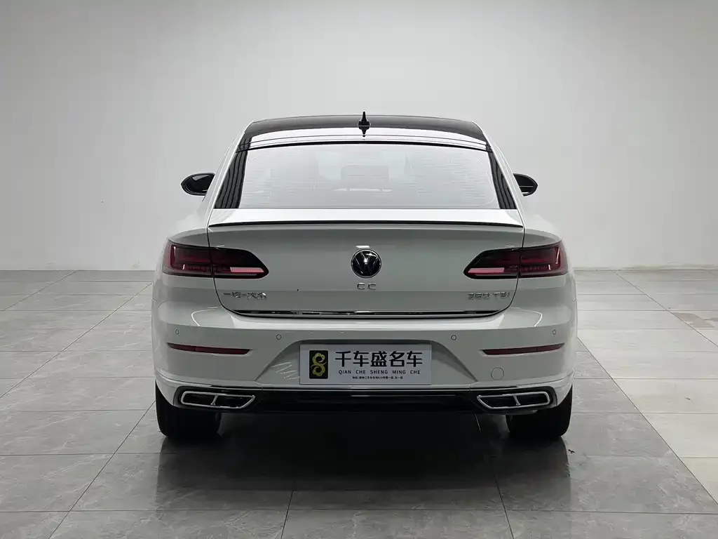 Volkswagen CC — фото 3