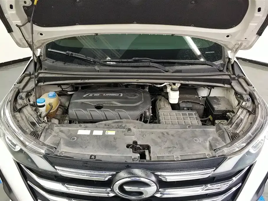 GAC Motor Trumpchi M6 — фото 10