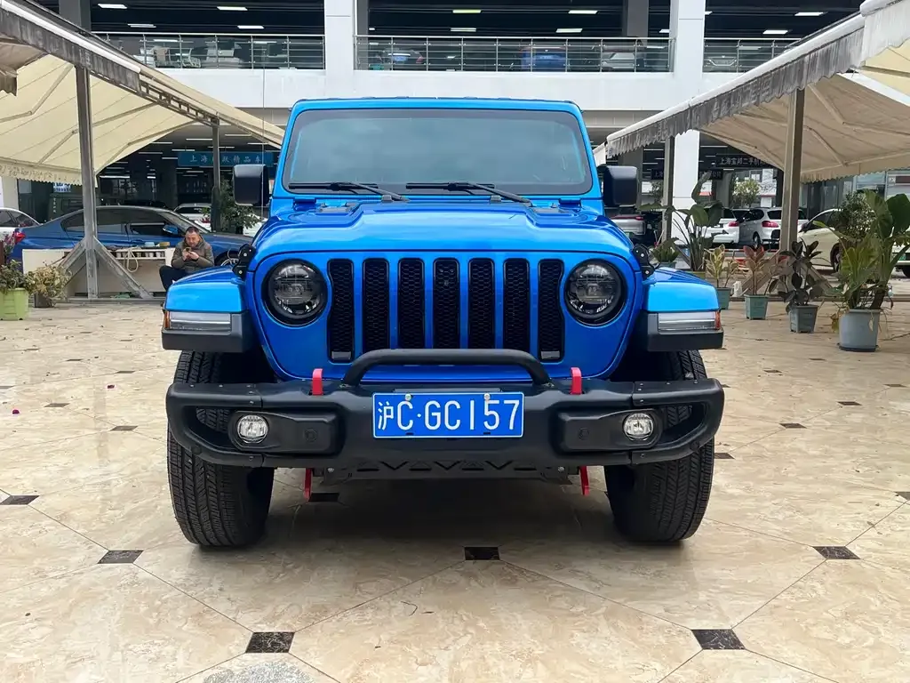Jeep Wrangler 2024 из CN, фото 10