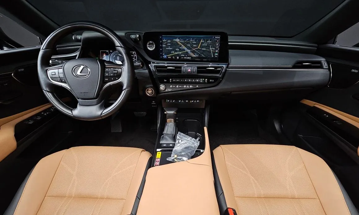 Lexus ES 2026 из KR, фото 10