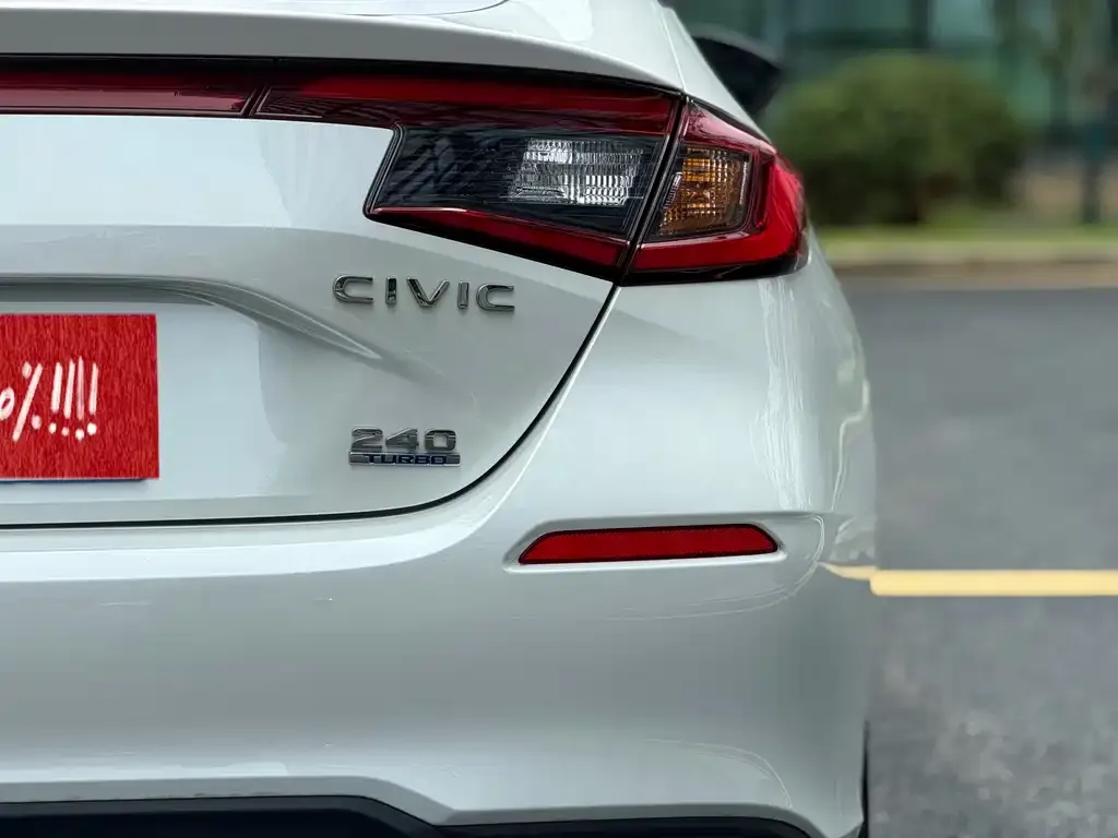 Honda Civic — фото 4