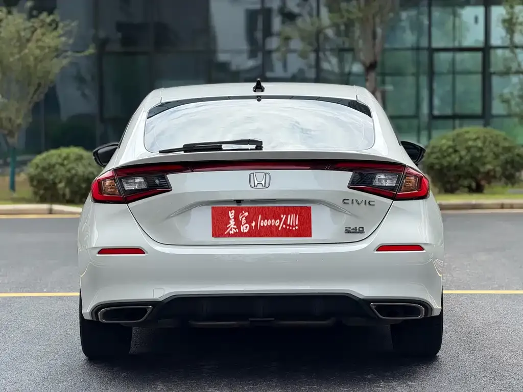 Honda Civic — фото 7