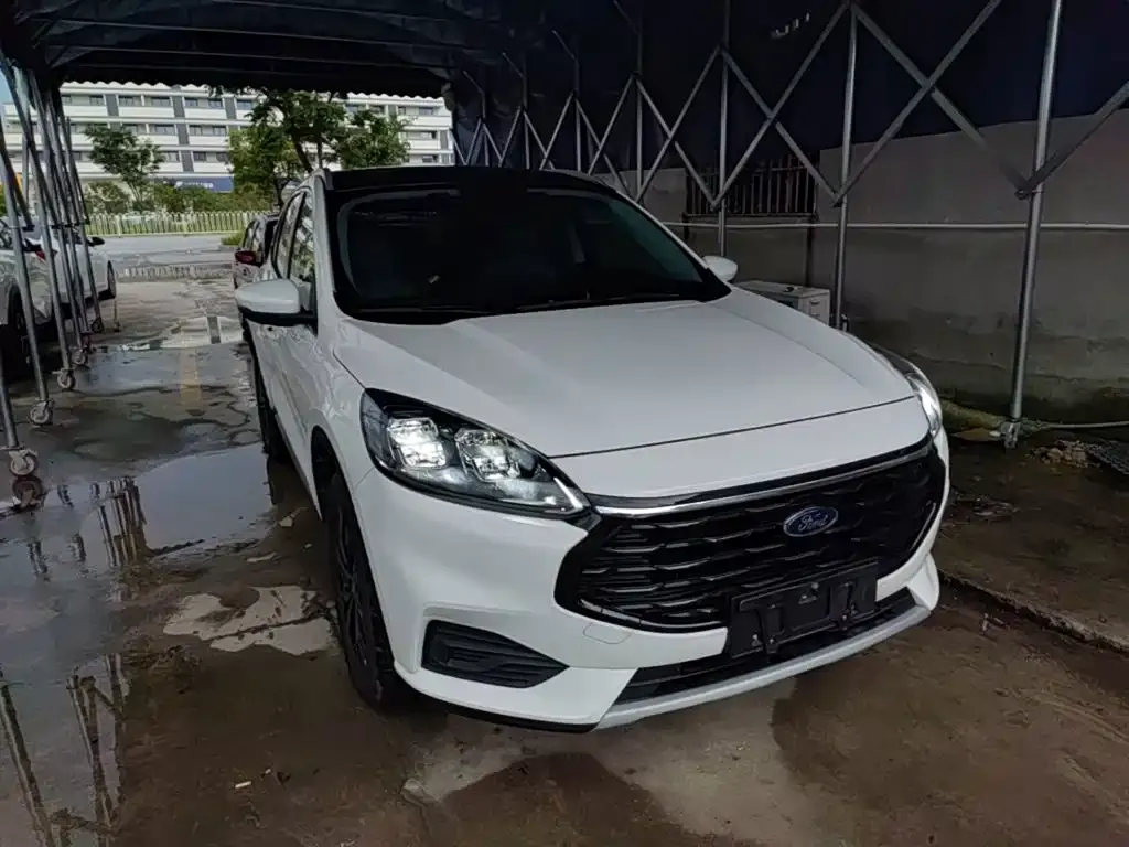 Ford Escape 2025 из CN, фото 3