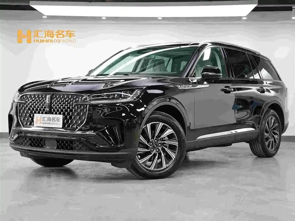 Lincoln Aviator — фото 1