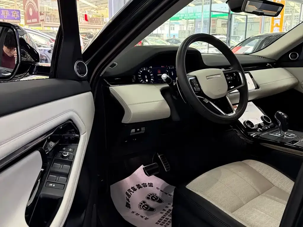 Land Rover Evoque — фото 2