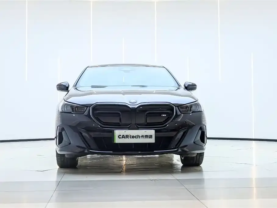 BMW i5 — фото 4
