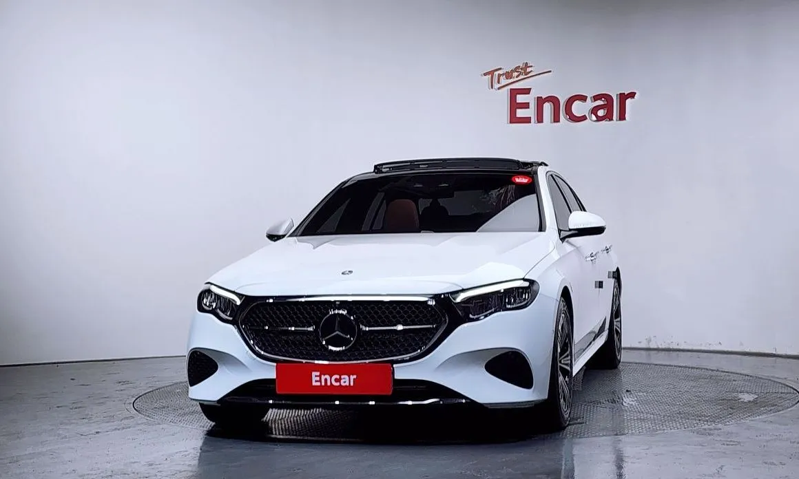Mercedes-Benz E-Class — фото 6