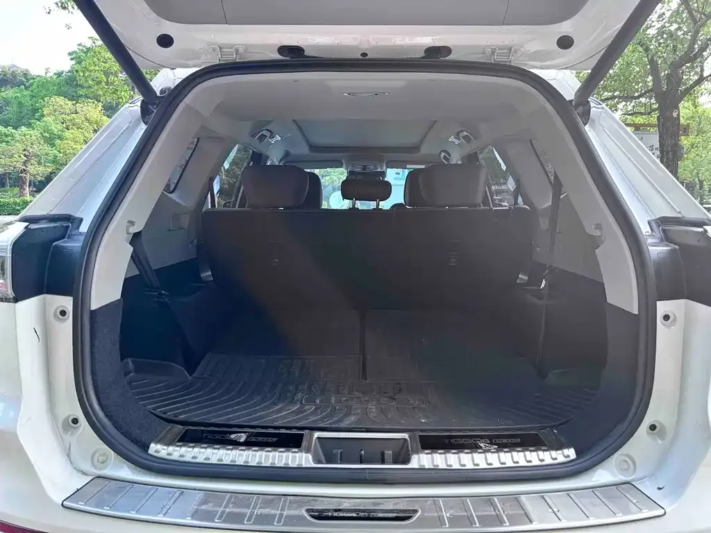 Chery Tiggo 8 PLUS — фото 8