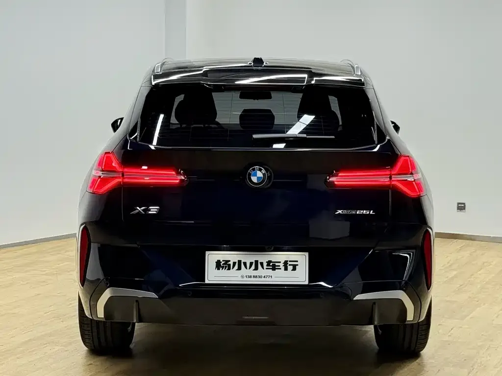 BMW X3 — фото 10
