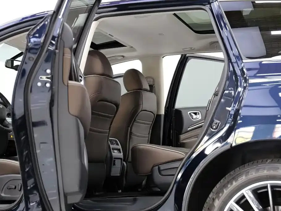 Infiniti QX60 (Import) — фото 7