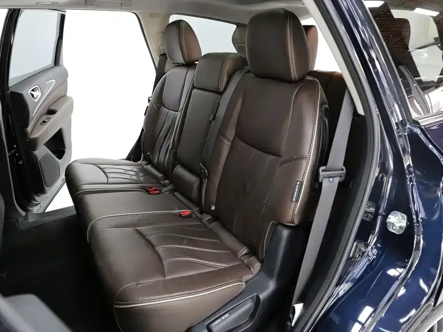 Infiniti QX60 (Import) — фото 8
