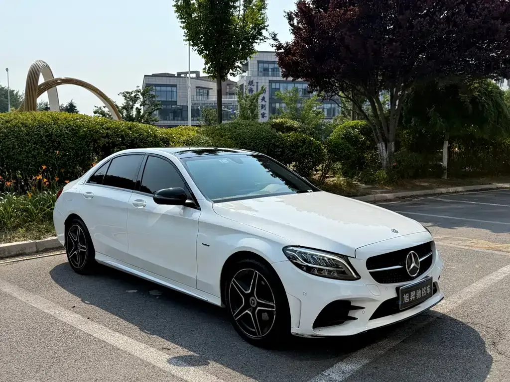 Mercedes-Benz C-Class — фото 8