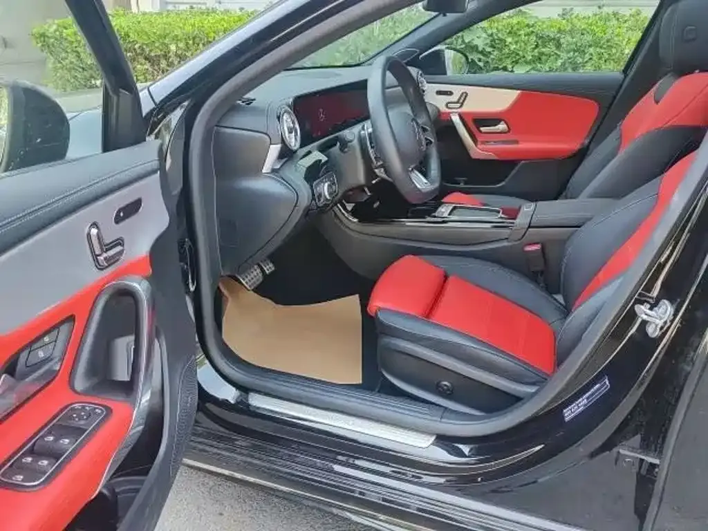 Mercedes-Benz A-Class AMG — фото 7