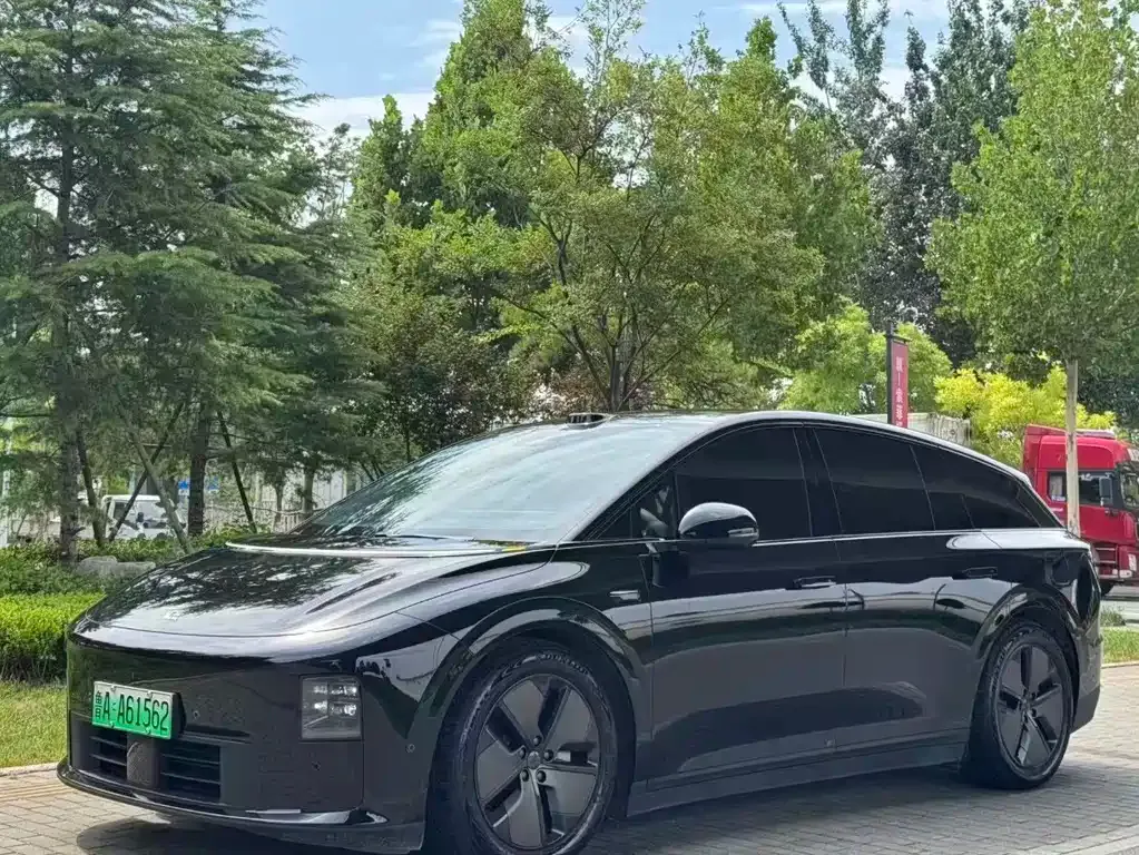 Li Auto i6