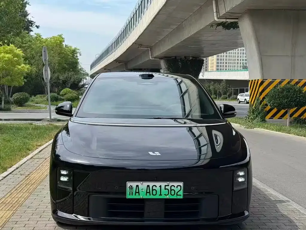 Li Auto i6 2026 из CN, фото 2