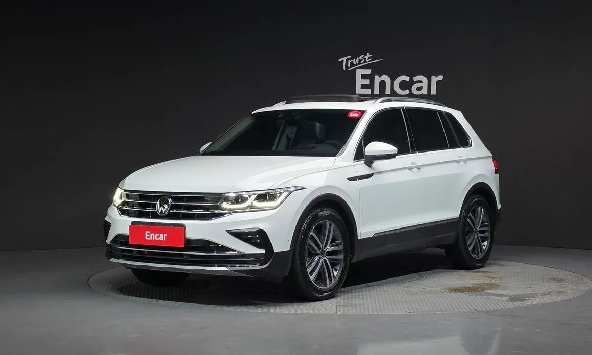 Volkswagen Tiguan — фото 1