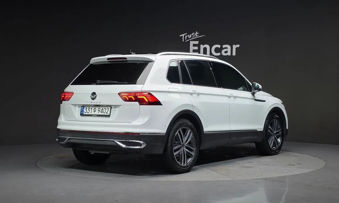 Volkswagen Tiguan — фото 3