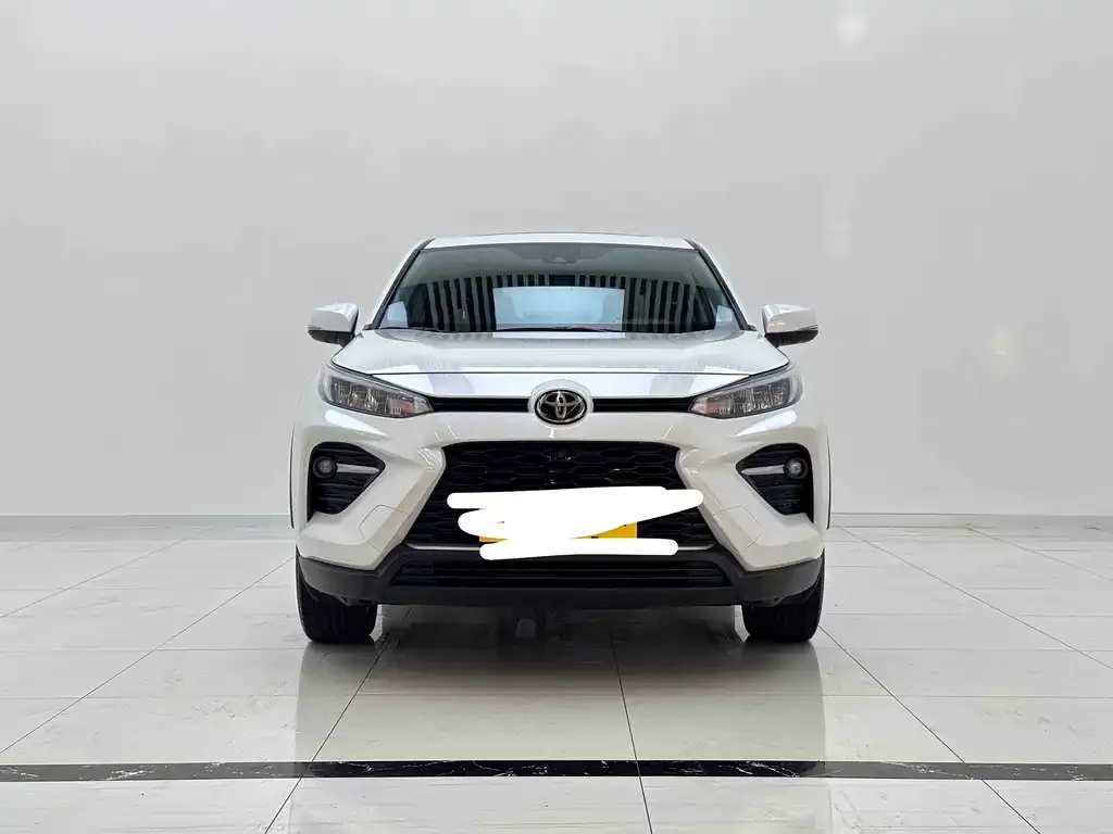 Toyota Wildlander — фото 5