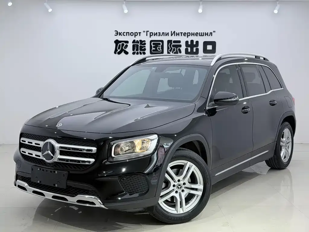 Mercedes-Benz GLB — фото 1