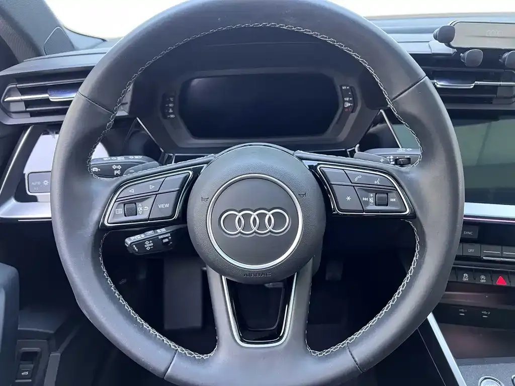 Audi A3 — фото 9