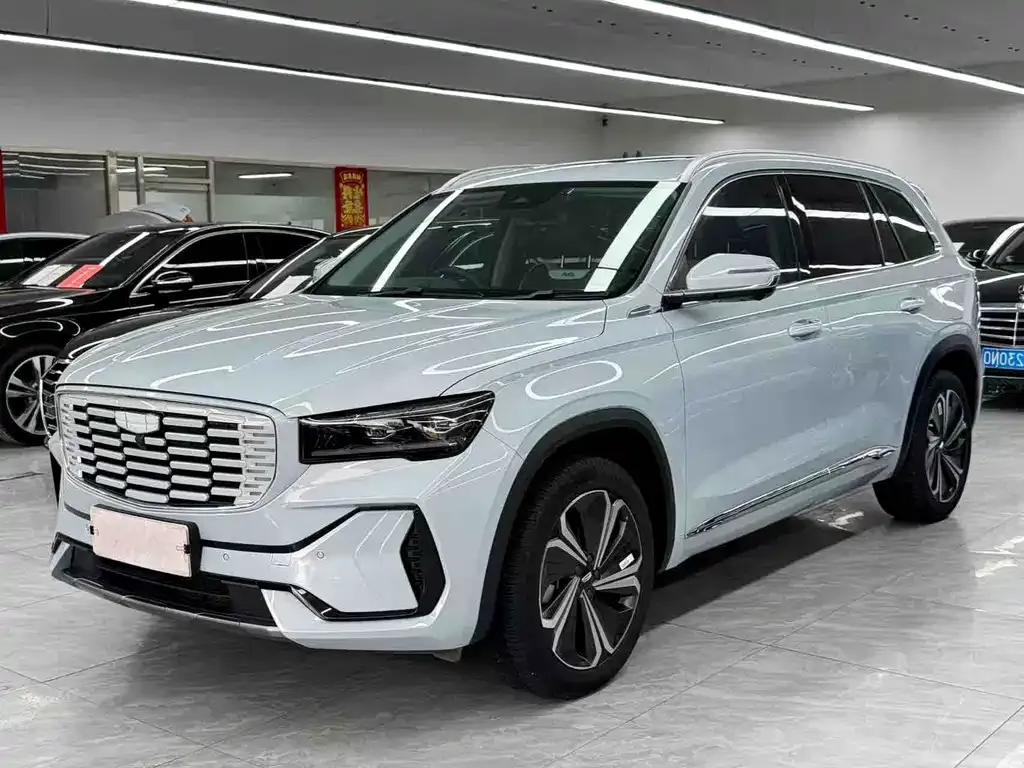 Geely Xingyue L — фото 1