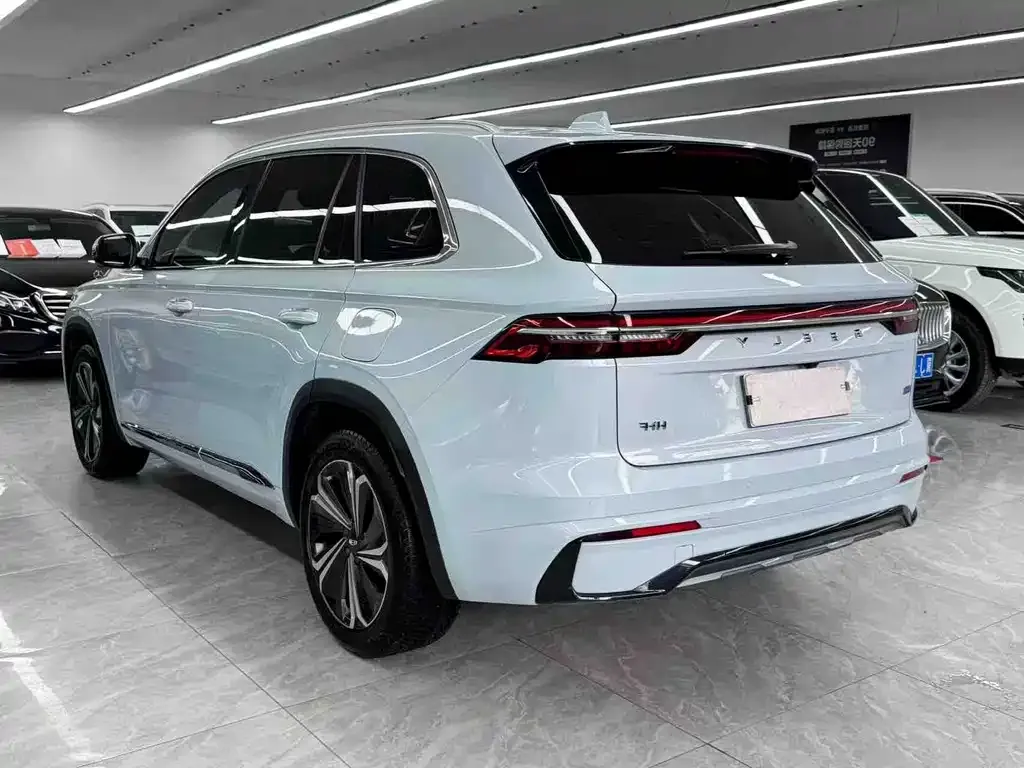 Geely Xingyue L — фото 5