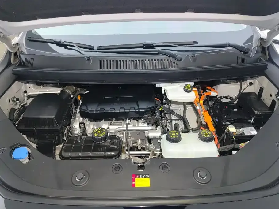 Wuling Starlight 730 New Energy — фото 10