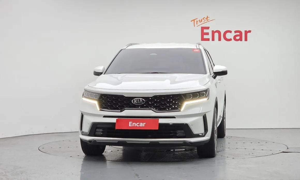 Kia Sorento — фото 7
