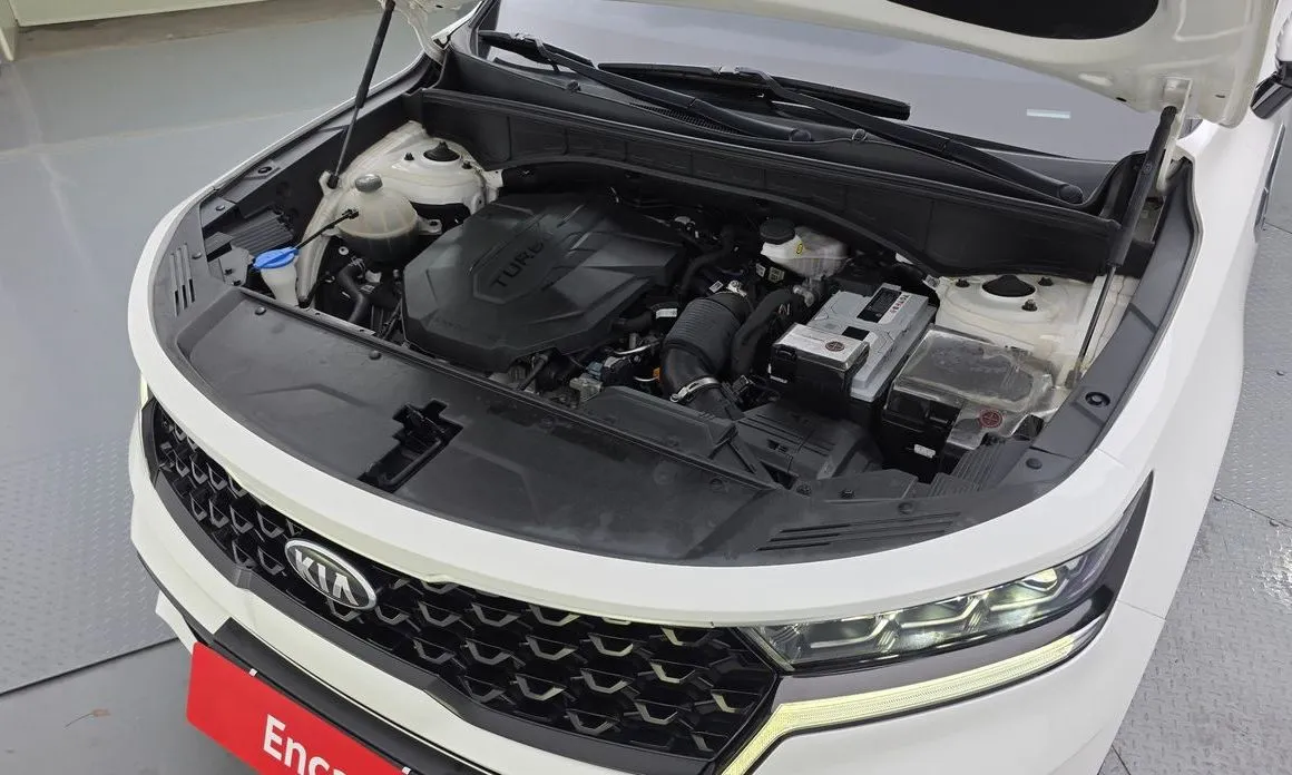 Kia Sorento — фото 5