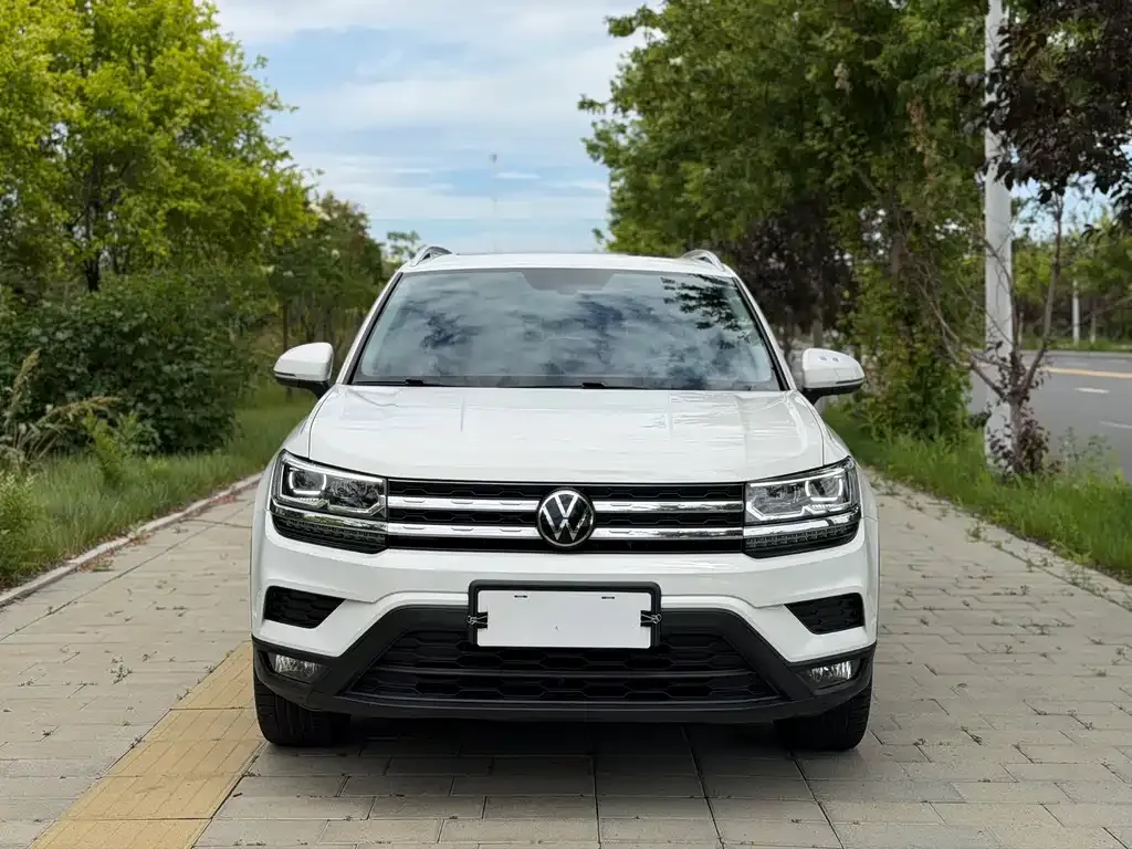 Volkswagen Tharu — фото 3