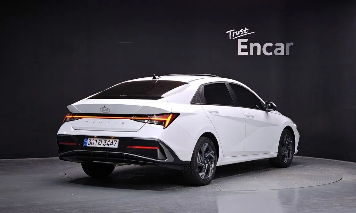 Hyundai AVANTE — фото 5